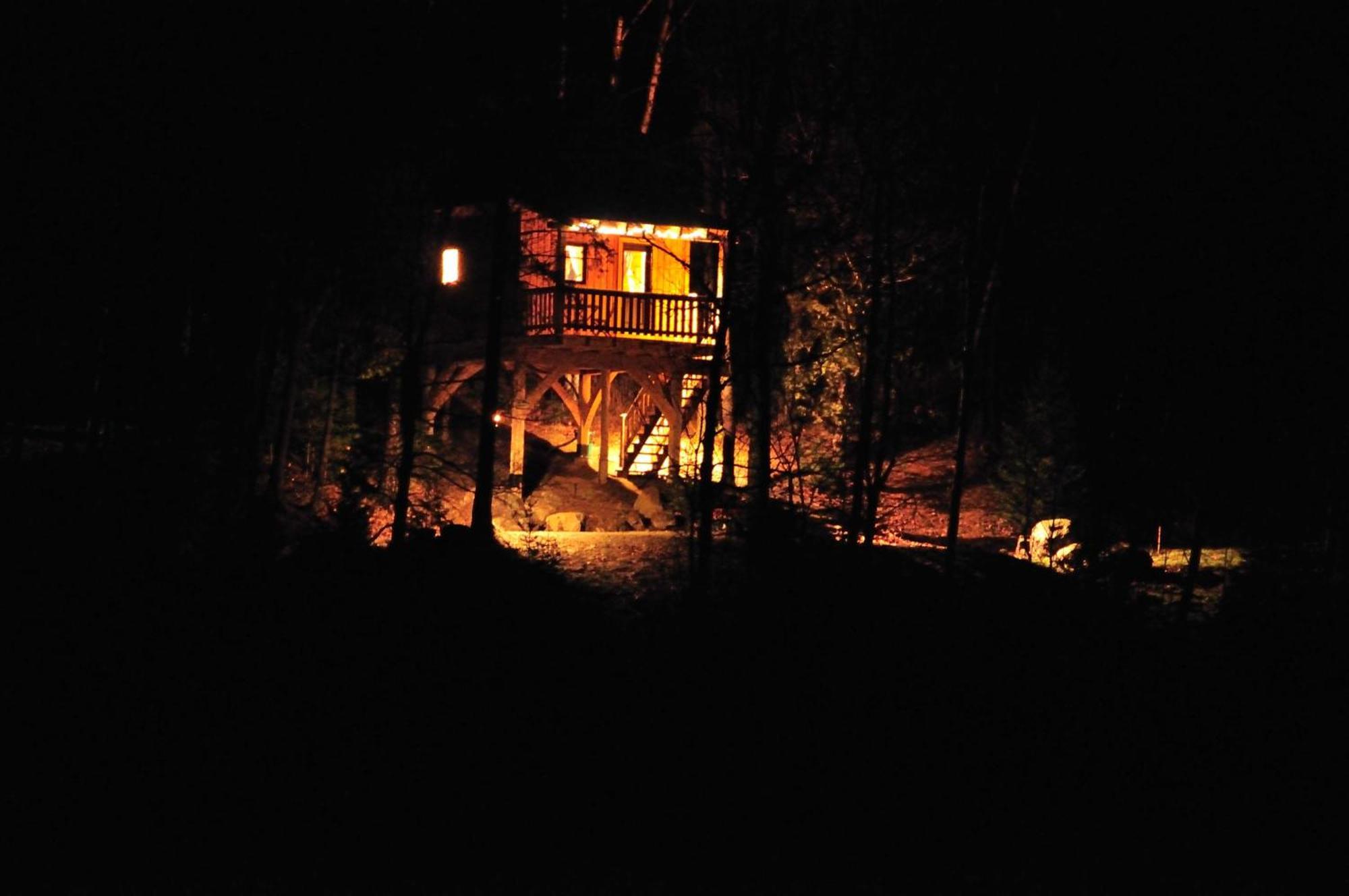 Les Cabanes Du Trappeur Wentworth-Nord Εξωτερικό φωτογραφία